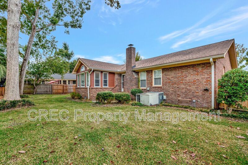 Charming 4-Bedroom, 2-Bath Brick Home with FROG in Tall Pines – Ladson, SC property image