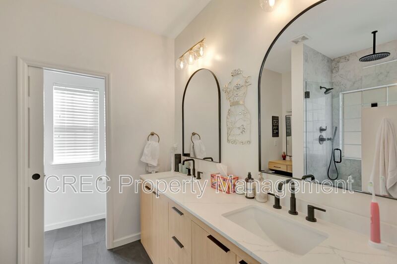 Stunning Single-Level Home in Marsh Walk, Mount Pleasant property image