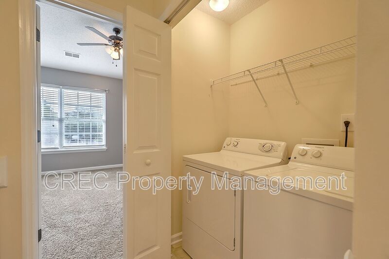 Move in Ready Townhouse in Summer Wood! property image