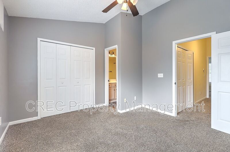 Move in Ready Townhouse in Summer Wood! property image