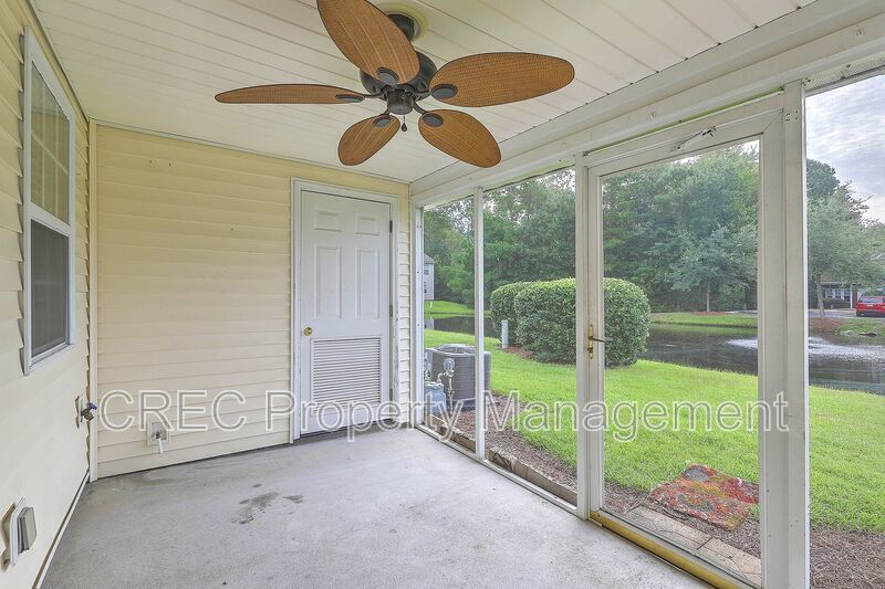 Move in Ready Townhouse in Summer Wood! property image