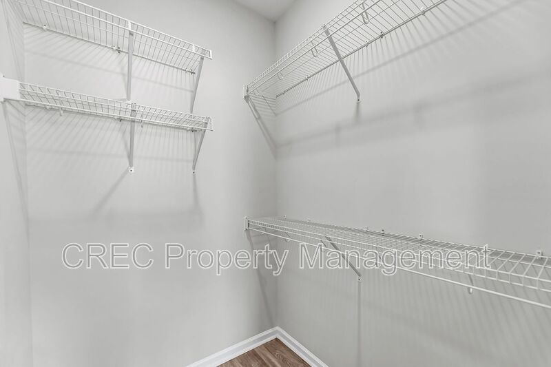 Stunning Lakefront Home with Exceptional Views in St. Johns Lake property image