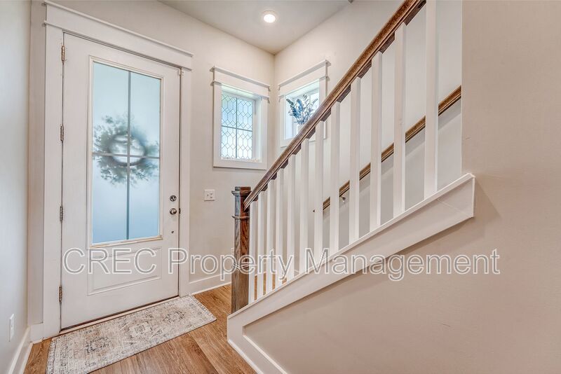 Beautifully Upgraded 3-Story Charleston Row Home in Premier Summers Corner Community property image