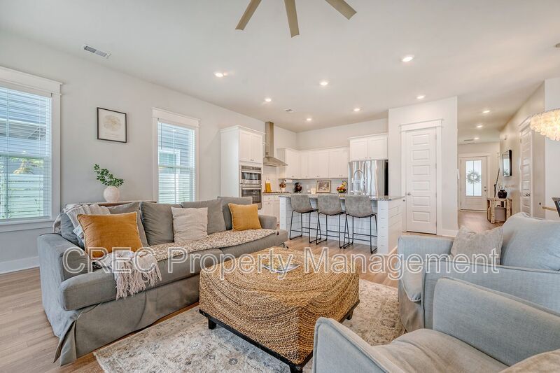Beautifully Upgraded 3-Story Charleston Row Home in Premier Summers Corner Community property image