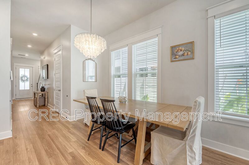 Beautifully Upgraded 3-Story Charleston Row Home in Premier Summers Corner Community property image