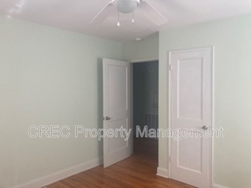 Cozy, Updated Cottage in Highly Desirable West Ashley property image