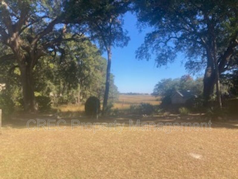 Cozy, Updated Cottage in Highly Desirable West Ashley property image