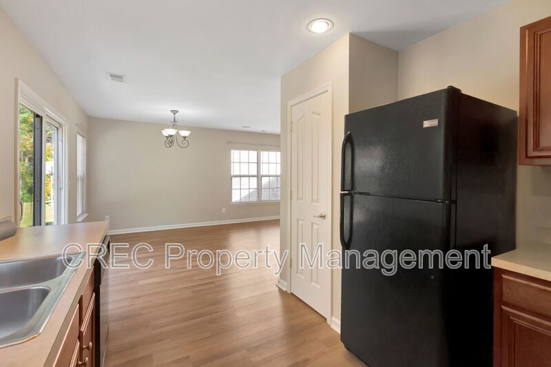 A True Summerville Gem in Eagle Run!! property image