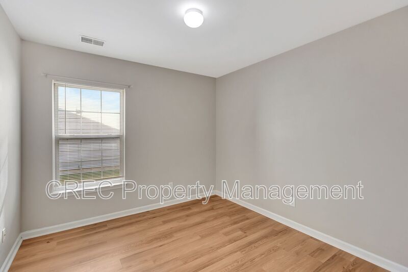 A True Summerville Gem in Eagle Run!! property image