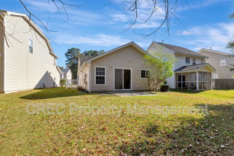 A True Summerville Gem in Eagle Run!! property image