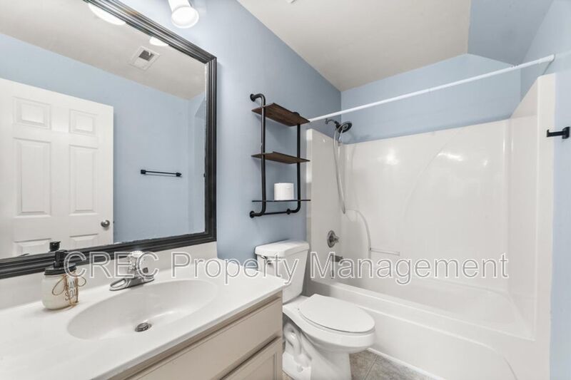 Charming 3-Bedroom with Dual Masters, Open Concept and & PRIME Location property image