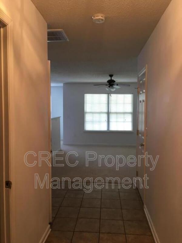 2 Story Townhouse With Garage! property image