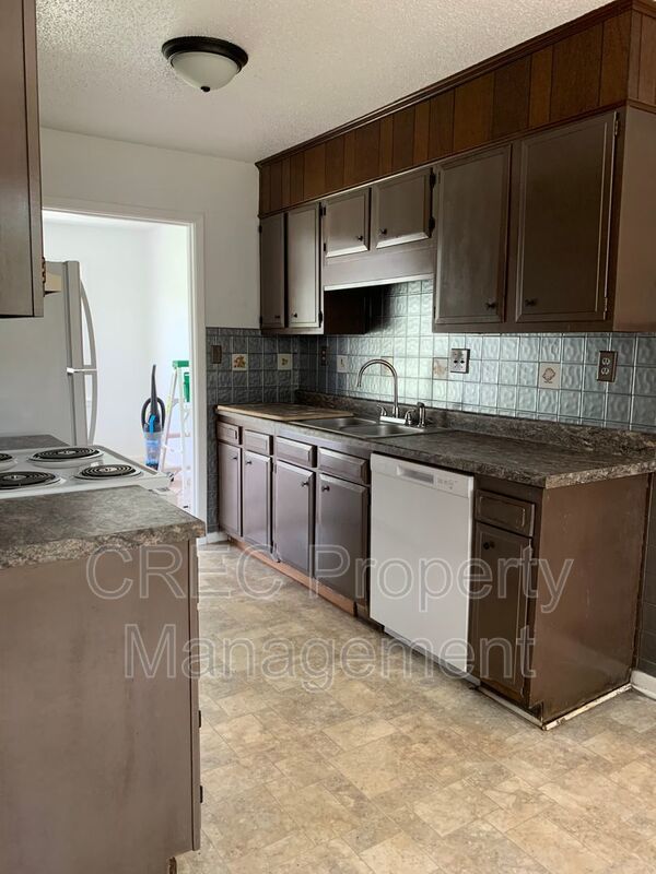 Ranch Style Home in Summerville! property image