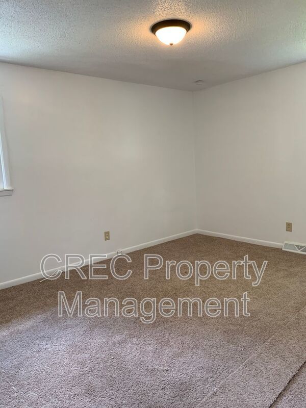 Ranch Style Home in Summerville! property image