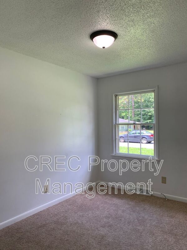 Ranch Style Home in Summerville! property image