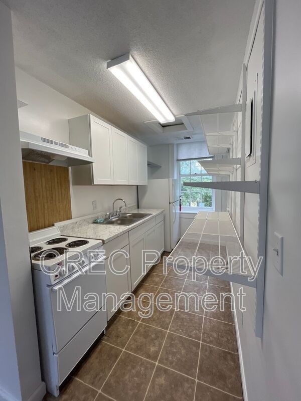 Two Bedroom - Downtown CHS Apartment! property image