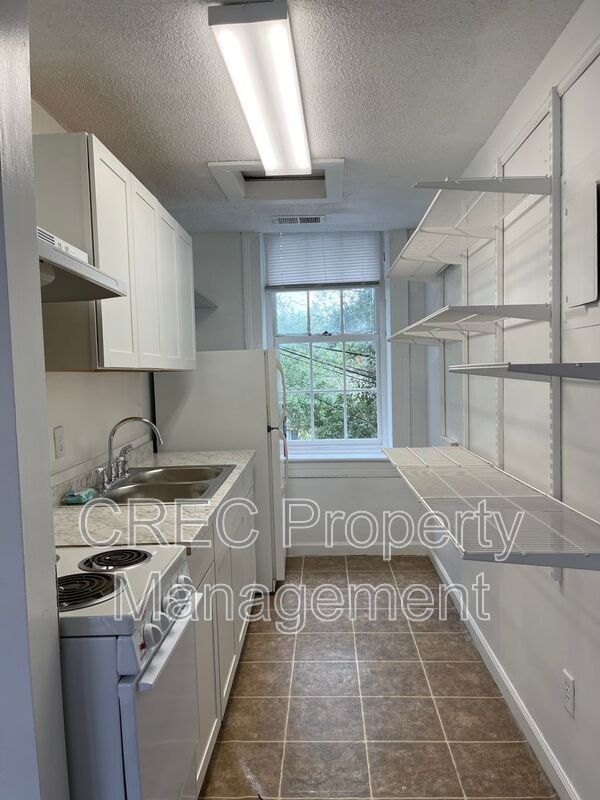 Two Bedroom - Downtown CHS Apartment! property image
