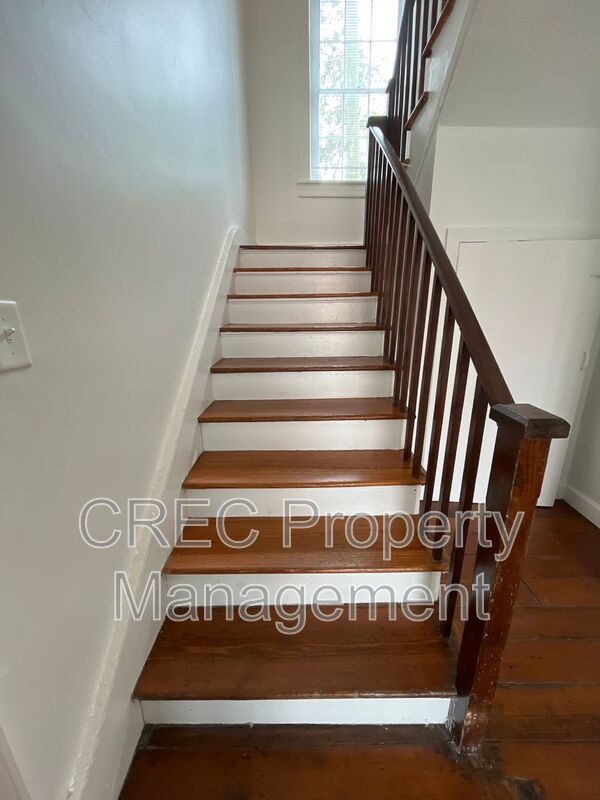 Two Bedroom - Downtown CHS Apartment! property image