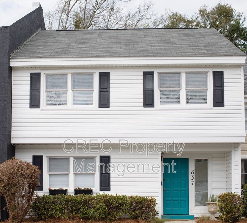 Move-In Ready! Fully Furnished 3-Bedroom, 2.5-Bath Home – Just Bring Your Suitcase! property image