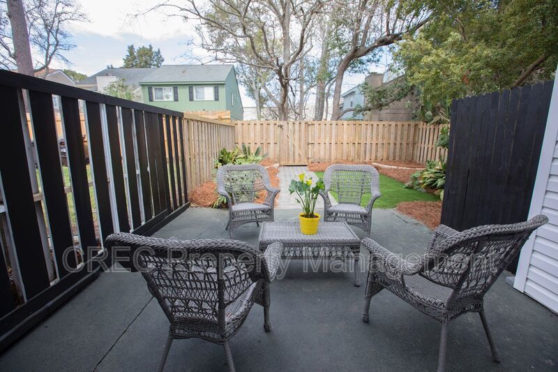 Move-In Ready! Fully Furnished 3-Bedroom, 2.5-Bath Home – Just Bring Your Suitcase! property image