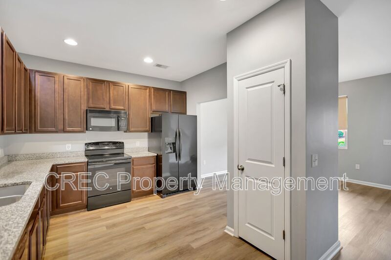 Move in Ready Townhome in Liberty Hall! property image