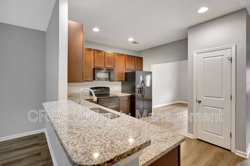 Move in Ready Townhome in Liberty Hall! property image