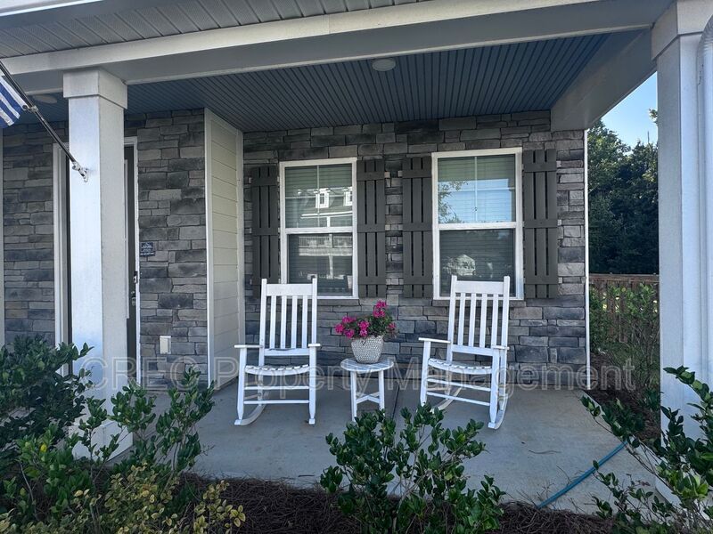 Postcard-perfect community boasting of Southern charm, The Ponds! property image