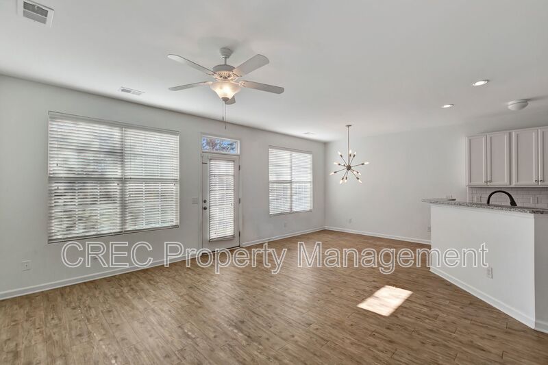 Gorgeous Home in Westcott Plantation! property image