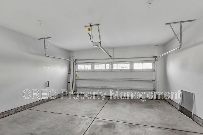 Gorgeous Home in Westcott Plantation! property image