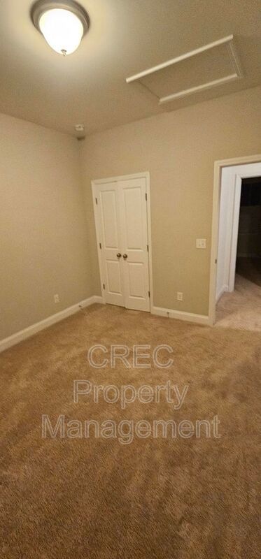 Bright & Beautiful Rental in Whitney Lake – Minutes to Downtown & Beaches property image