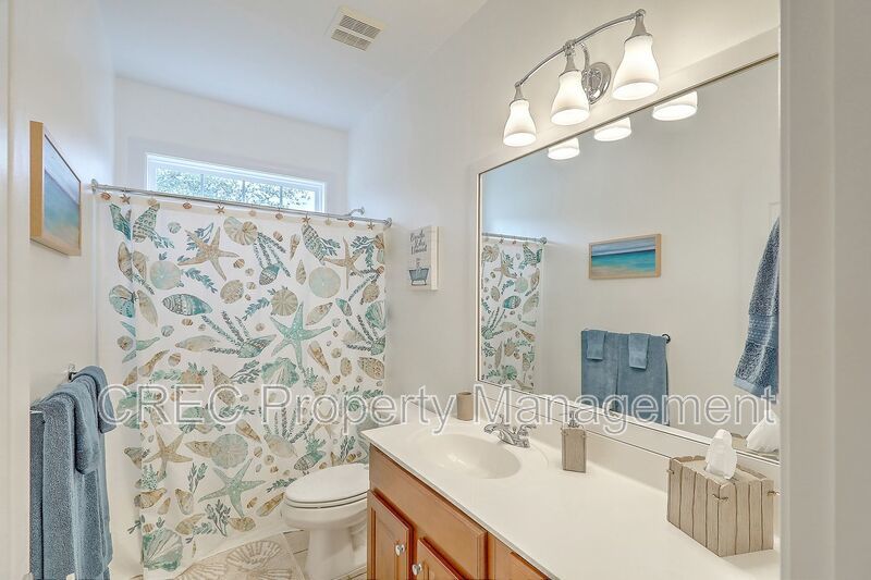 FULLY FURNISHED Mount Pleasant Home! 6 Month Lease property image