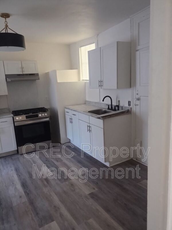 Conveniently Located in Wraggborough property image