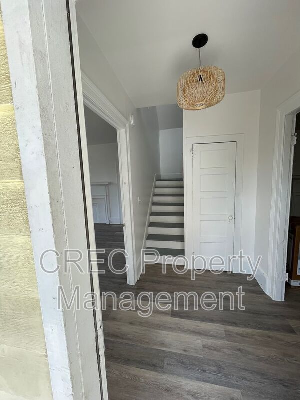 Conveniently Located in Wraggborough property image