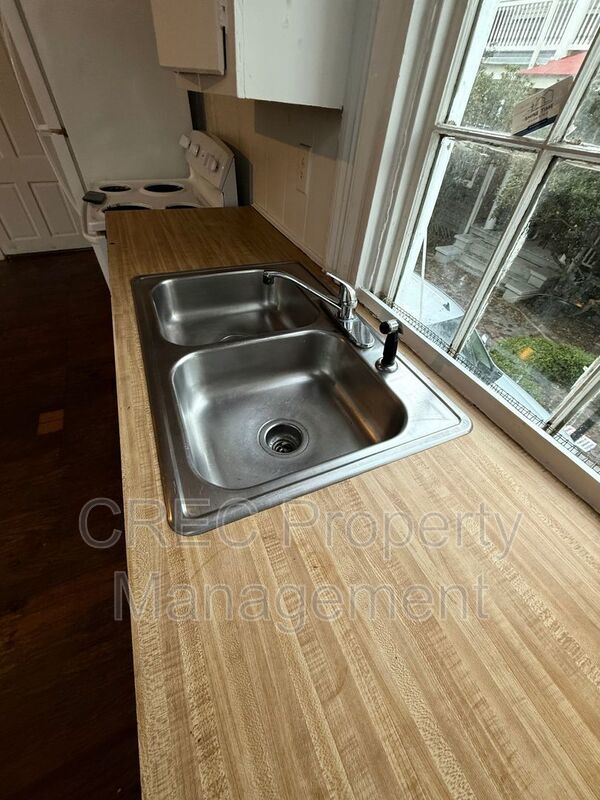 Downtown Charleston Unit property image