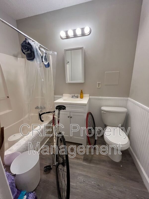 Two story townhouse Downtown Charleston property image