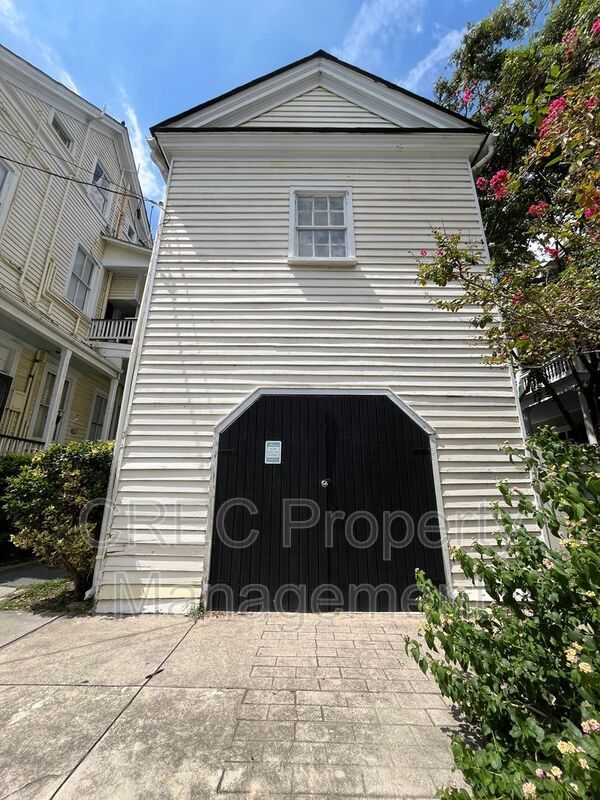 Two story townhouse Downtown Charleston property image