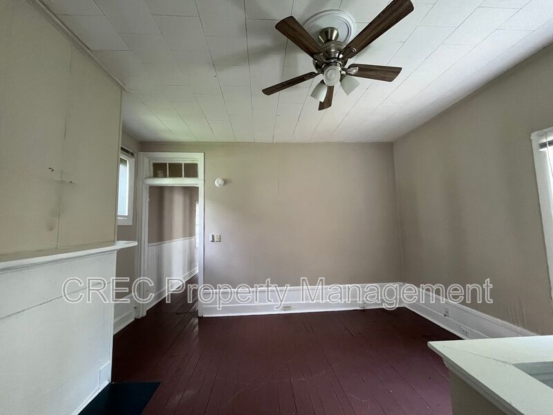 Two story townhouse Downtown Charleston property image