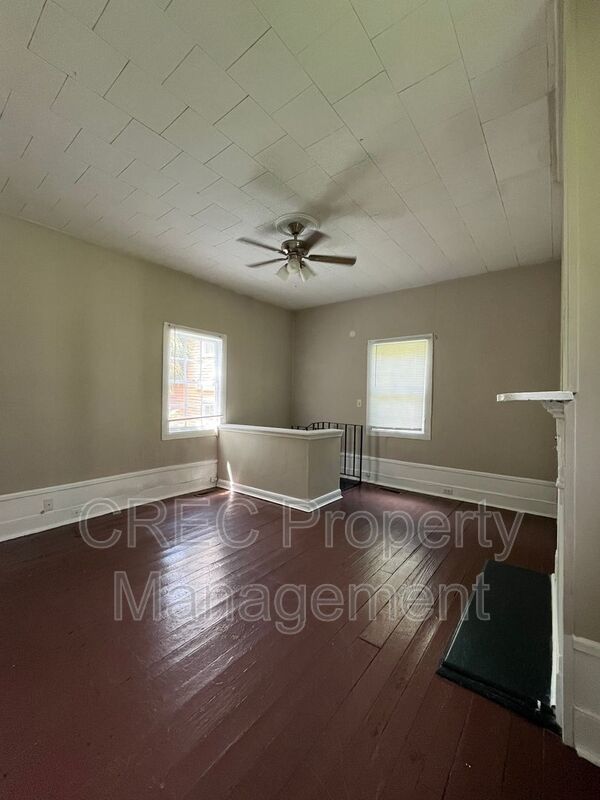 Two story townhouse Downtown Charleston property image