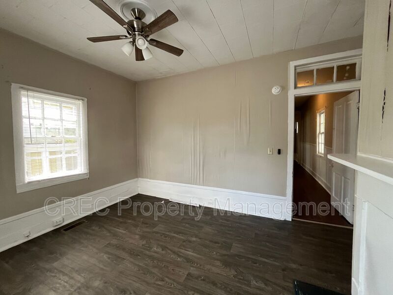 Two story townhouse Downtown Charleston property image