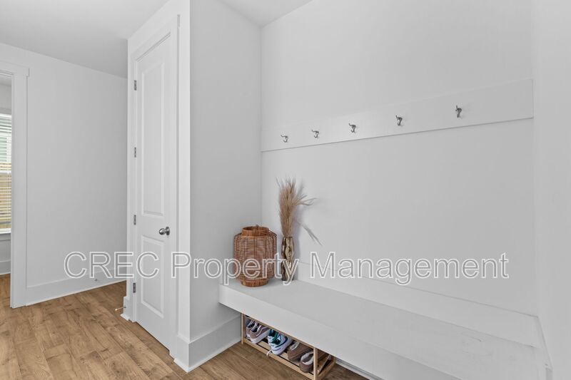 Move-In Ready Home with Modern Upgrades in Ravenel property image