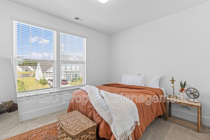 Move-In Ready Home with Modern Upgrades in Ravenel property image