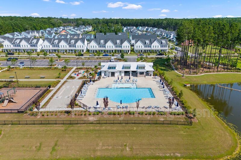 Move-In Ready Home with Modern Upgrades in Ravenel property image