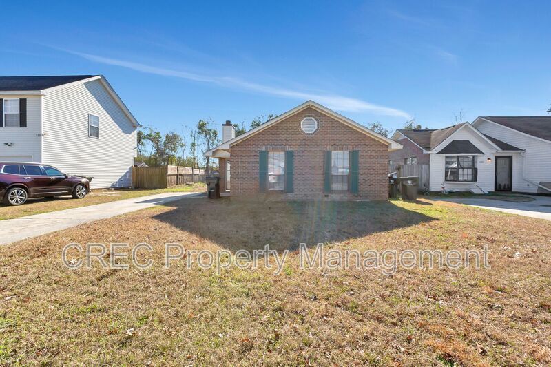 Your Next Chapter Starts Here — Charming Summerville Home property image