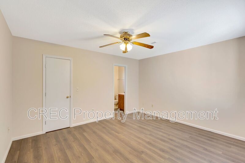 Your Next Chapter Starts Here — Charming Summerville Home property image