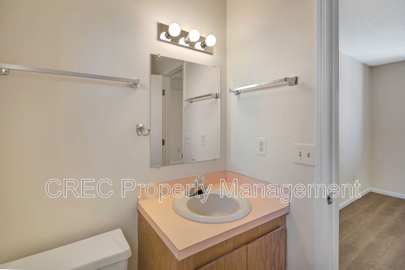 Your Next Chapter Starts Here — Charming Summerville Home property image