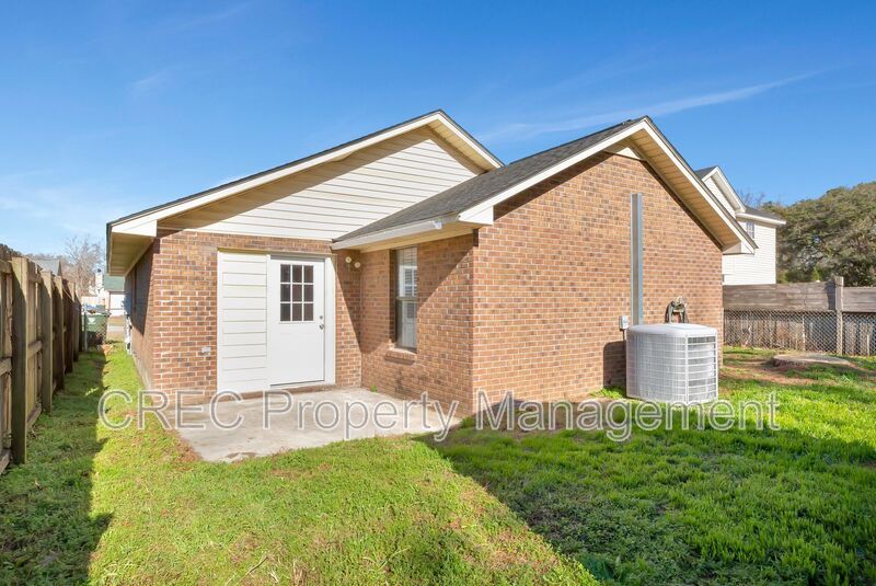 Your Next Chapter Starts Here — Charming Summerville Home property image