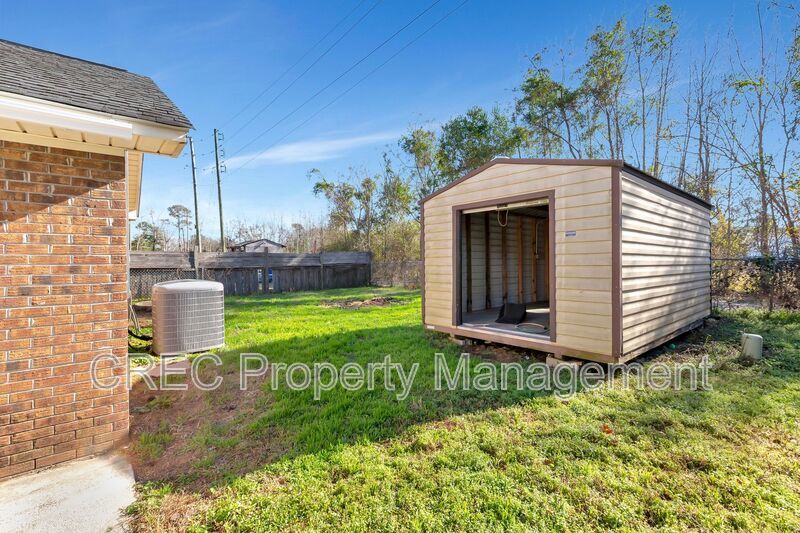 Your Next Chapter Starts Here — Charming Summerville Home property image