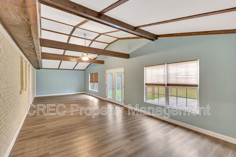 Updated Lowcountry Living in This 4-Bedroom Summerville Home property image