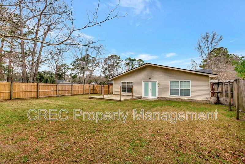 Updated Lowcountry Living in This 4-Bedroom Summerville Home property image