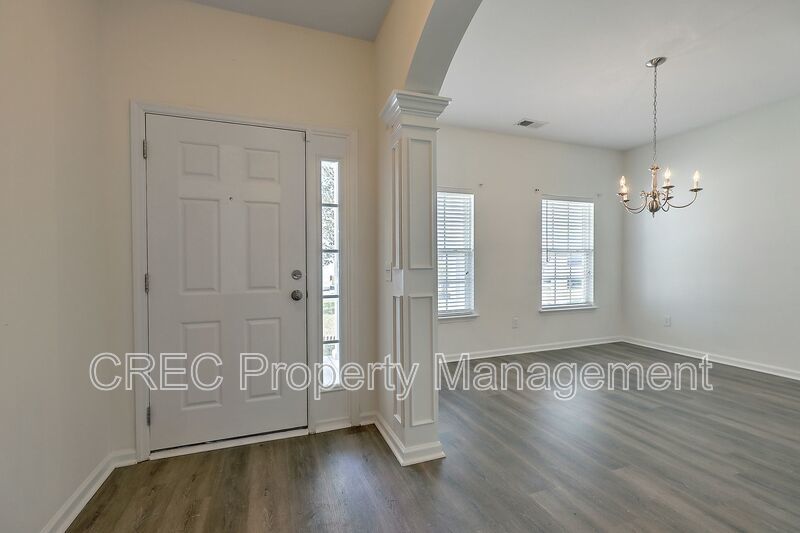 Centrally Located Goose Creek Home! property image